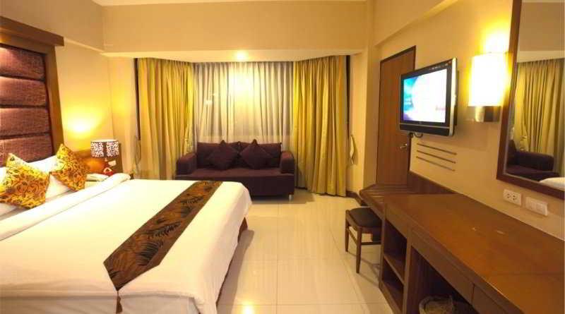 Sun City Pattaya Hotel Exteriér fotografie